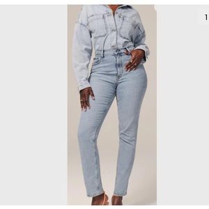 Abercrombie & Fitch Curve Love The 90's Slim Straight Ultra High Rise Jeans